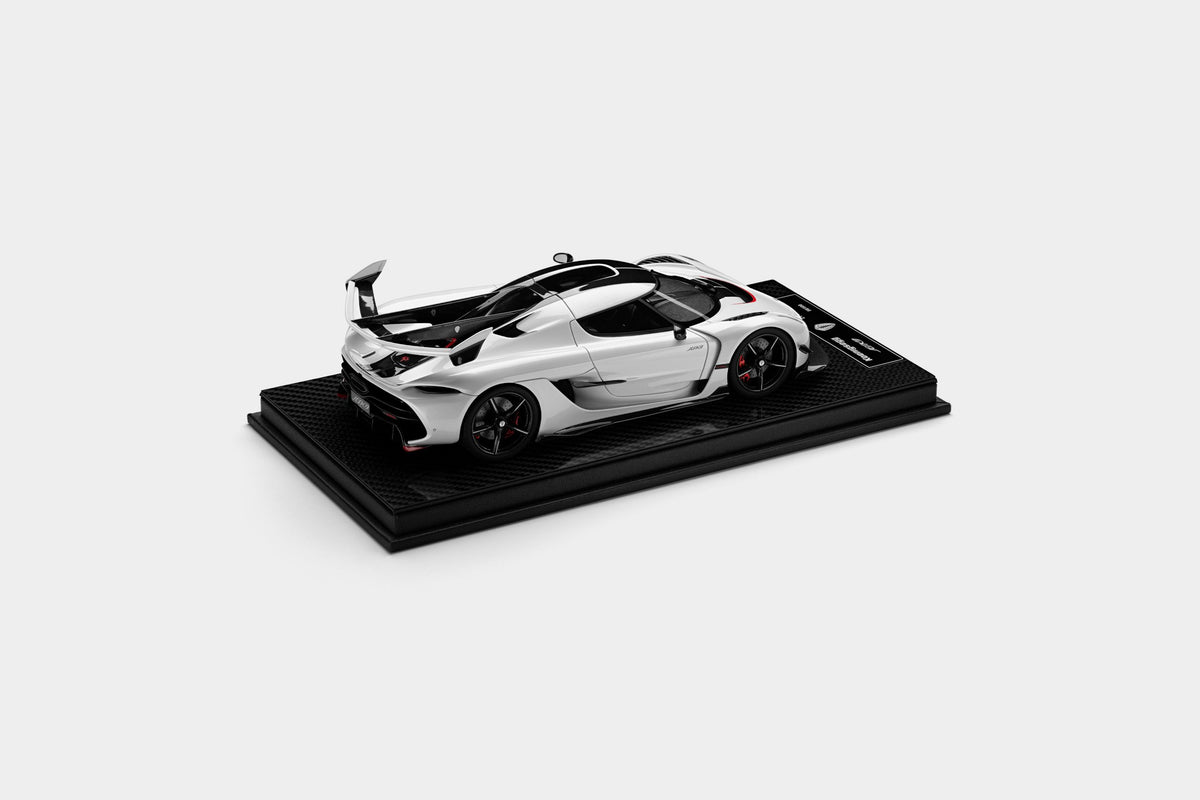 Jesko Attack Crystal White 1:18 – Newport Beach Automotive Group